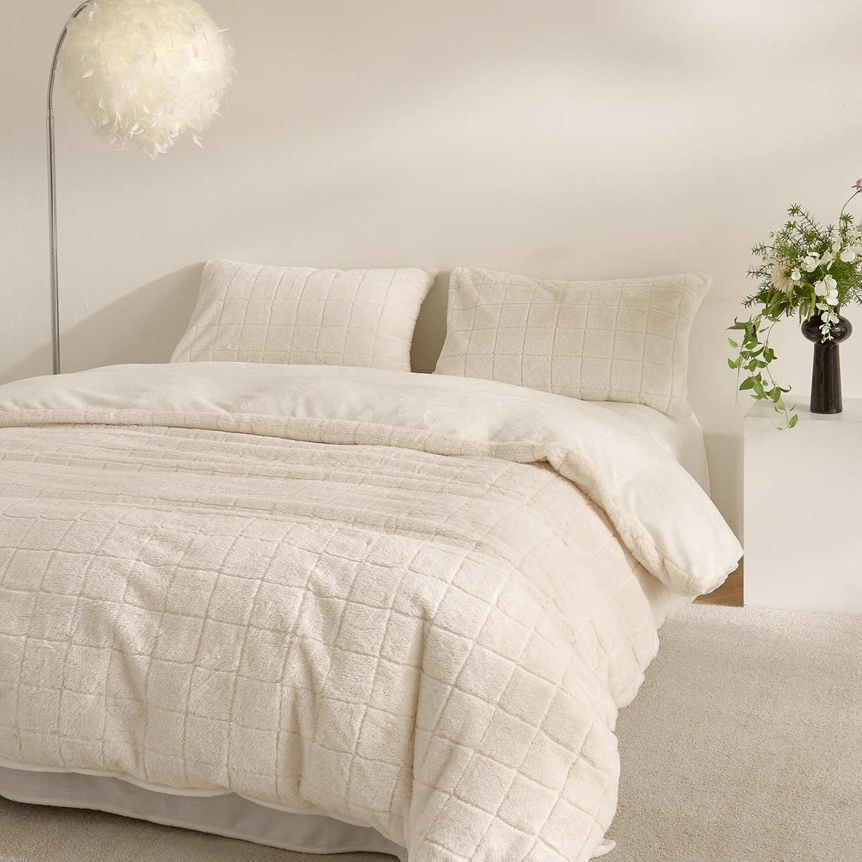 Tacar Comforter Veilbhit Coinín Bréige Seiceáilte Fur & Bainne - Tacar Leapa 3 Phíosa Jacquard Bog
